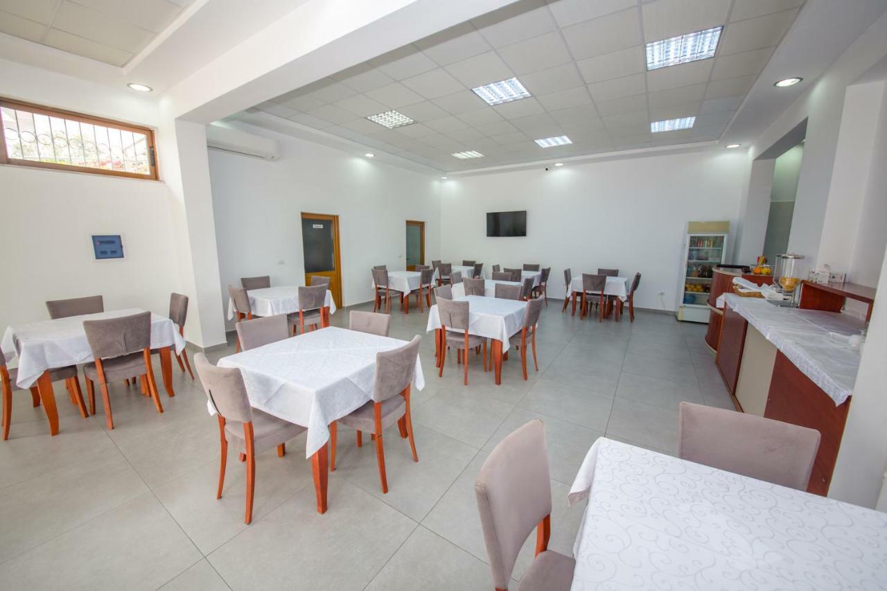 Hotel Alina Sarandë Exteriér fotografie