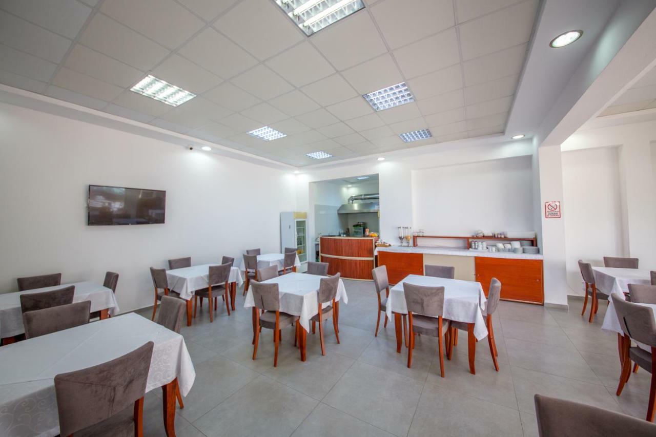 Hotel Alina Sarandë Exteriér fotografie