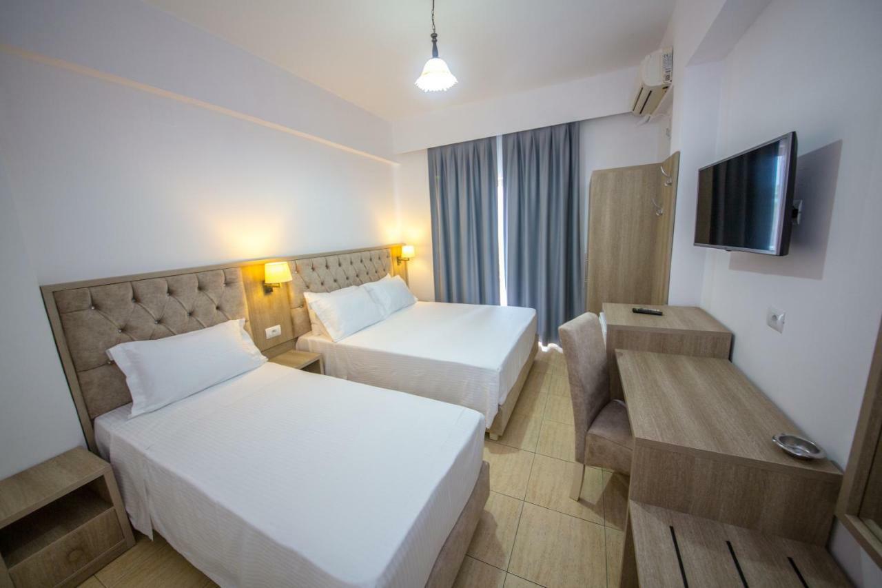 Hotel Alina Sarandë Exteriér fotografie