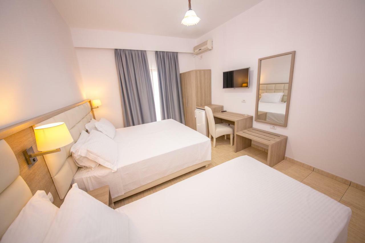 Hotel Alina Sarandë Exteriér fotografie